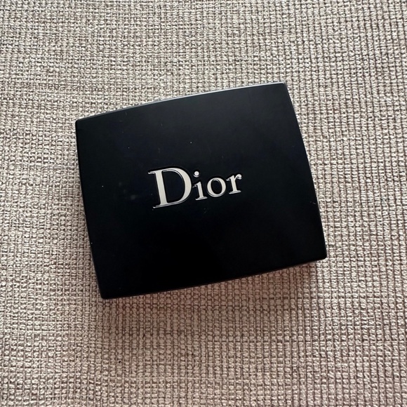 NWOT DIOR Diorshow 5 Couleurs Eye Makeup Palette 5 Eyeshadows 629 Coral Paisley - Picture 2 of 3